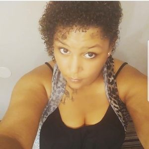 Meet your Posher, Arreauna